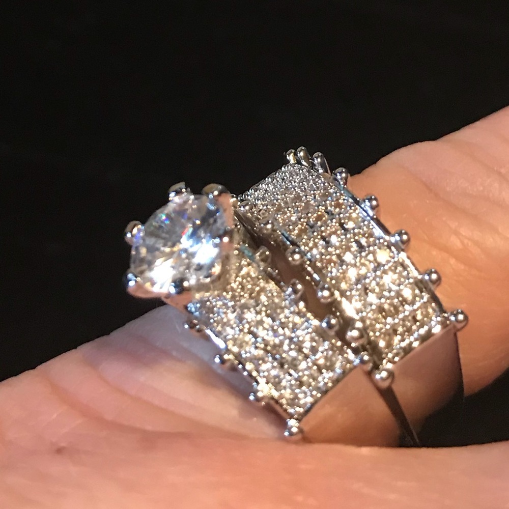 Wedding set - Picture 3 of 3